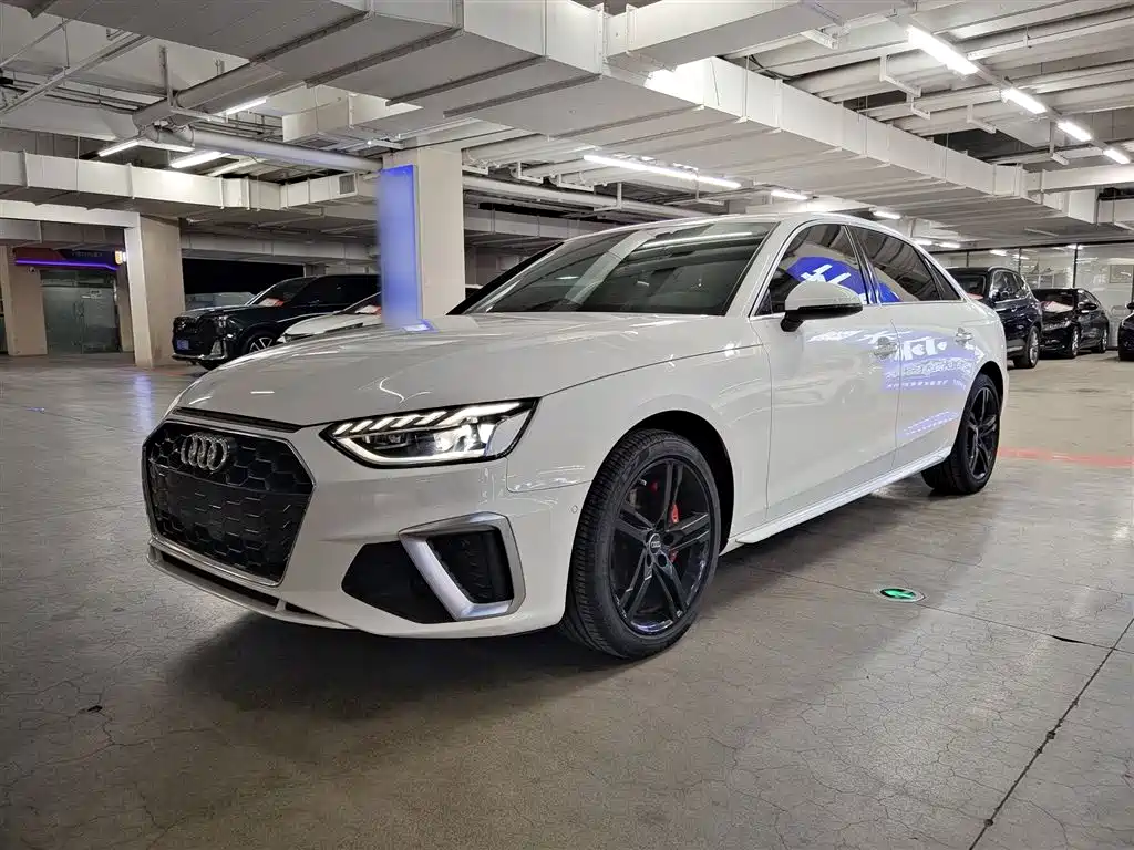 Audi A4L 2020 40 TFSI Luxury Dynamic
