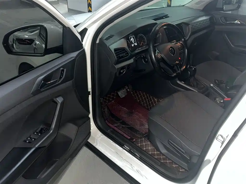 Volkswagen T-Cross 2021 1.5L Auto Trend Edition фото 12