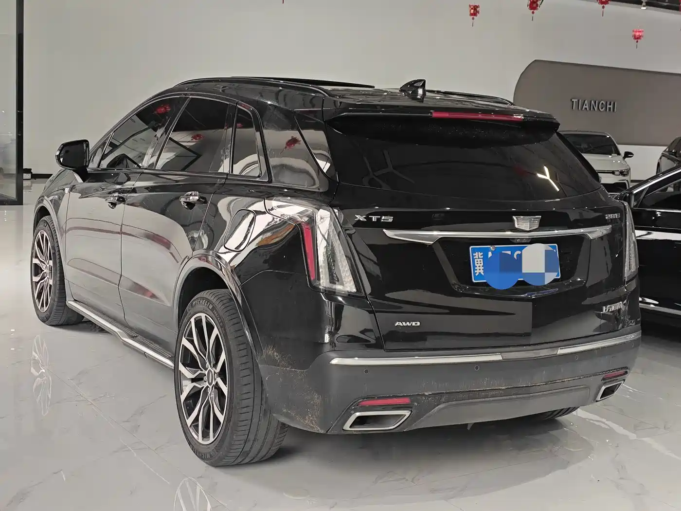 Фото 7 - Cadillac XT5