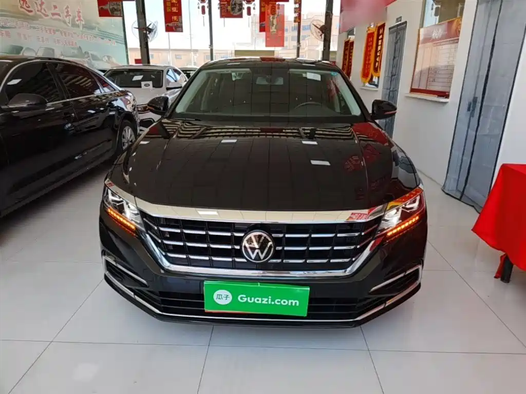 Volkswagen Passat 2021 Model 380TSI Luxury Edition фото 3