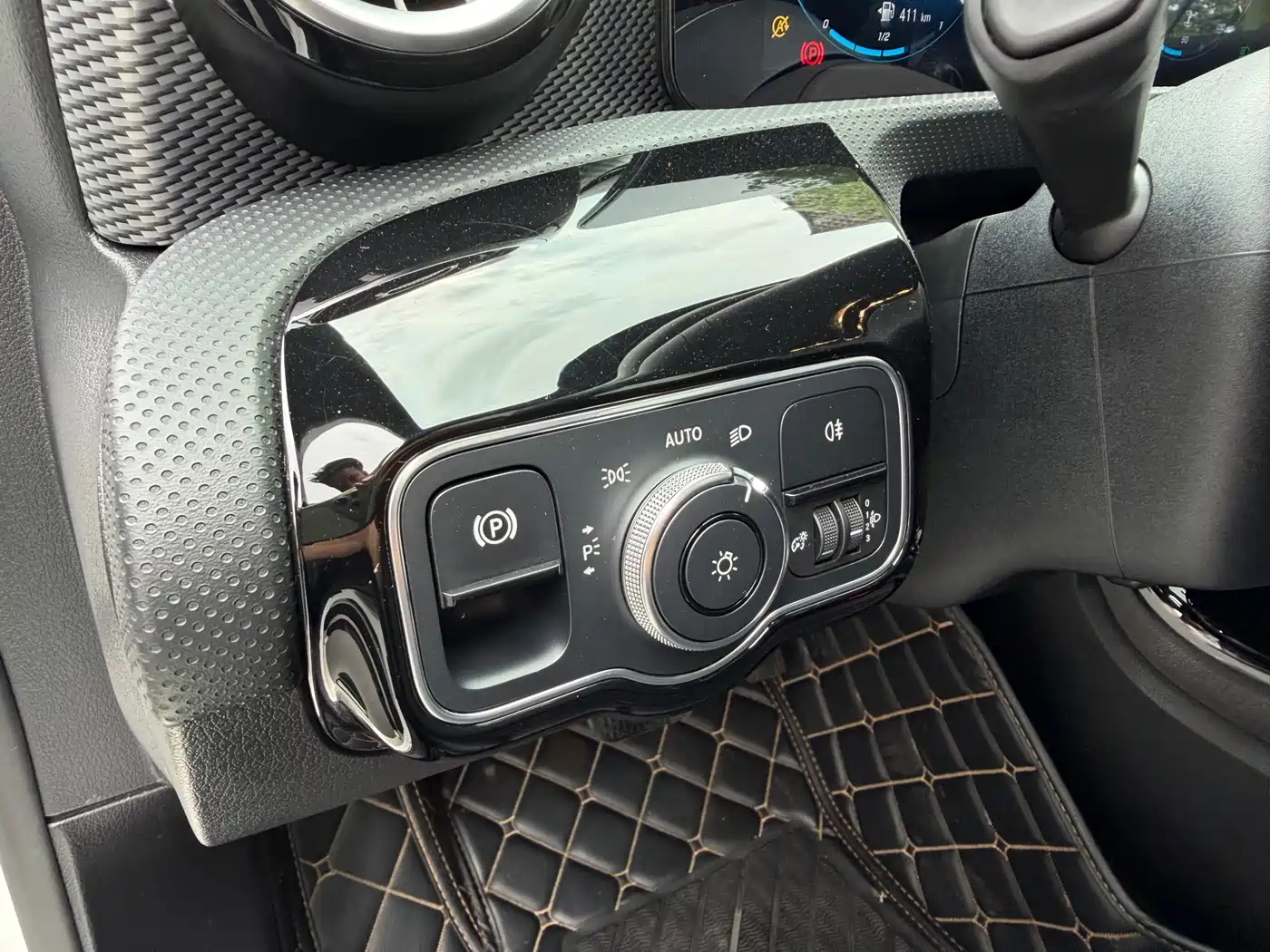 Mercedes-Benz A-Class 2020 Model Facelift A 180 L фото 13
