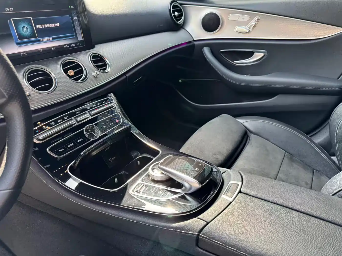 Mercedes-Benz E-Class 2017 E 200 Sport 4MATIC фото 10