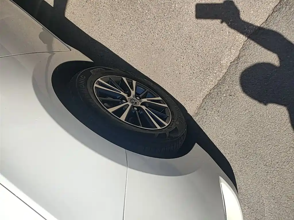 Toyota Levin 2016 1.6G CVT Elite Edition фото 23