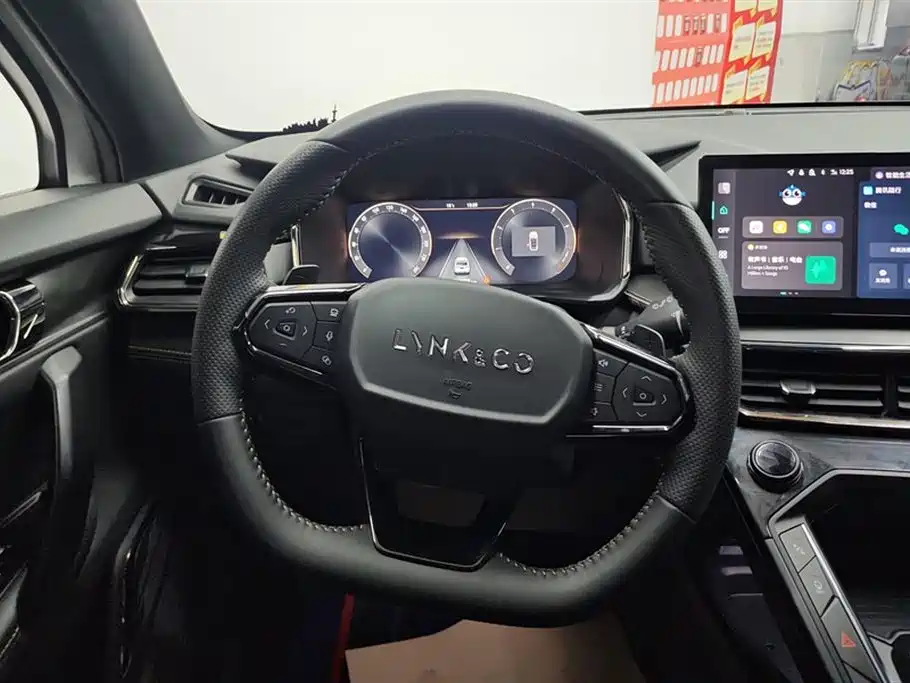 Lynk & Co 06 2023 Remix 1.5T Power Halo фото 15