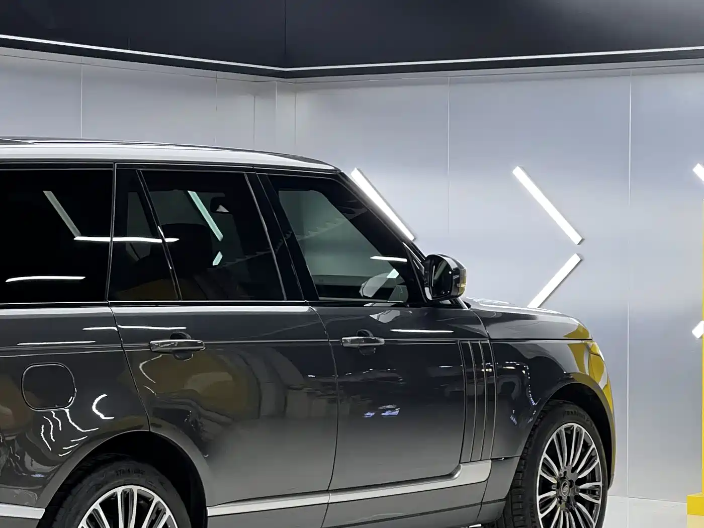 Land Rover Range Rover 2016 3.0 SC V6 Vogue фото 30