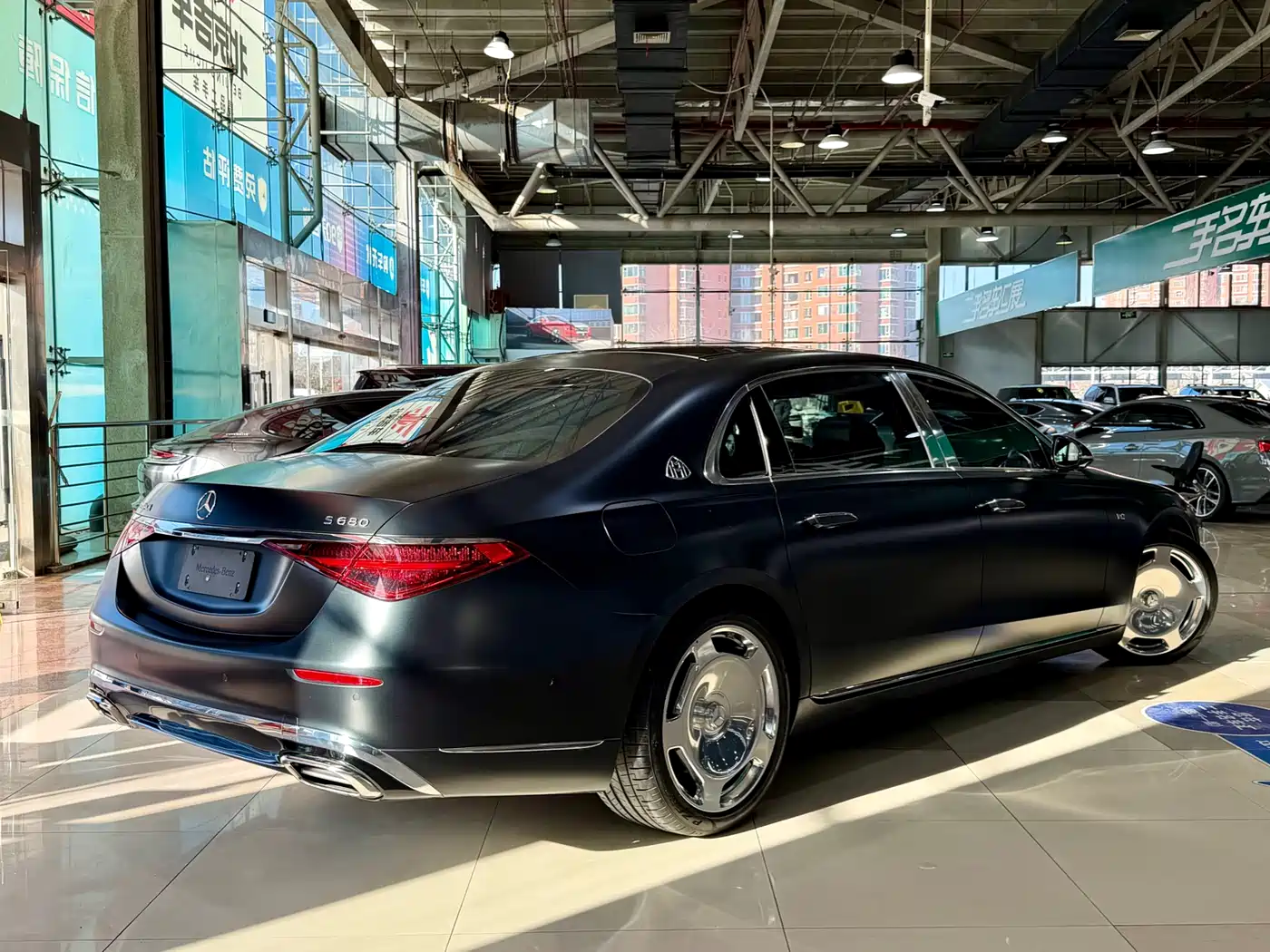 Mercedes-Benz Maybach S-Class 2022 S 680 4MATIC Craftsmanship Limited Launch Edition фото 47