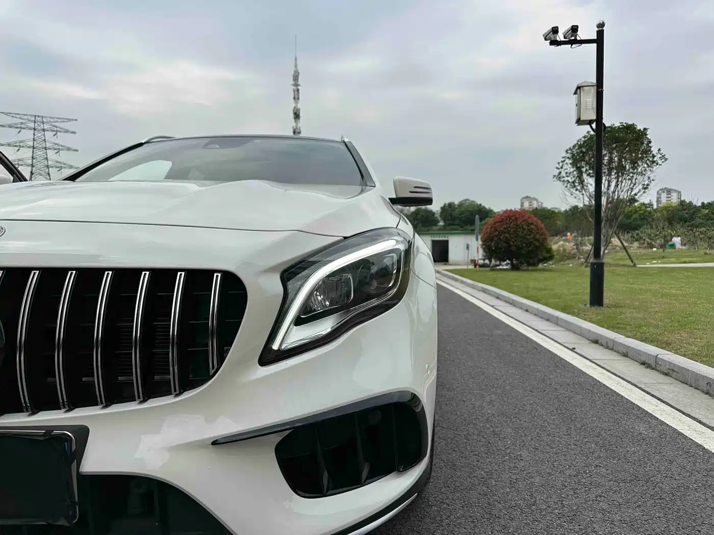 Mercedes-Benz GLA AMG 2017 AMG GLA 45 4MATIC фото 26