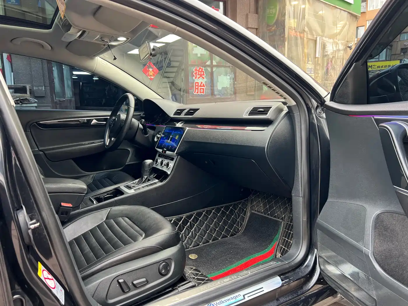 Volkswagen Magotan 2013 1.8TSI Premium фото 8