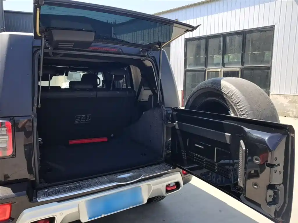 BAIC ORV Beijing Offroad BJ40 2019 PLUS 2.3T Automatic 4WD Luxury Edition China VI фото 19