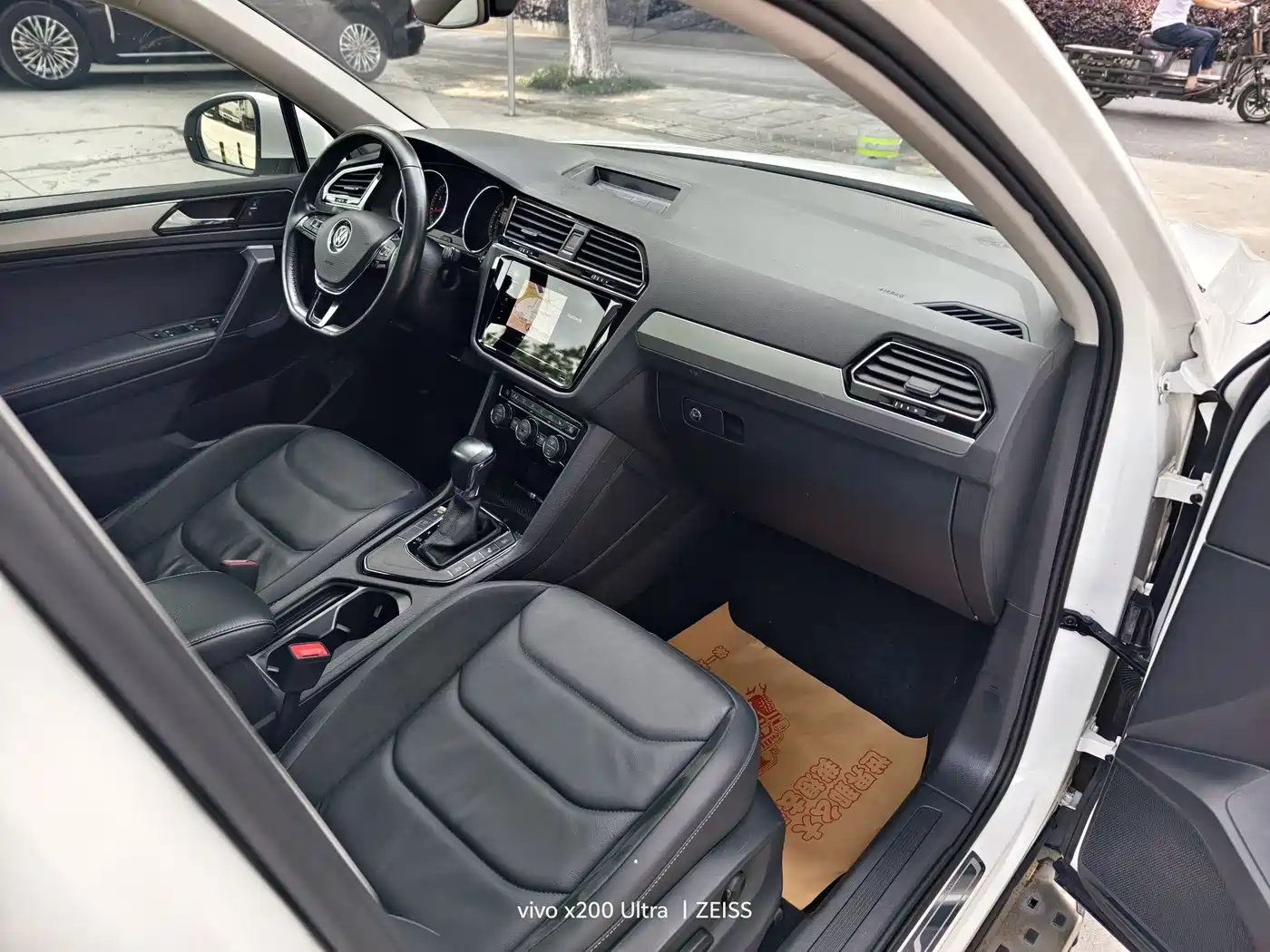 Volkswagen Tiguan L 2020 330TSI Auto 2WD Smart Luxury China VI фото 9