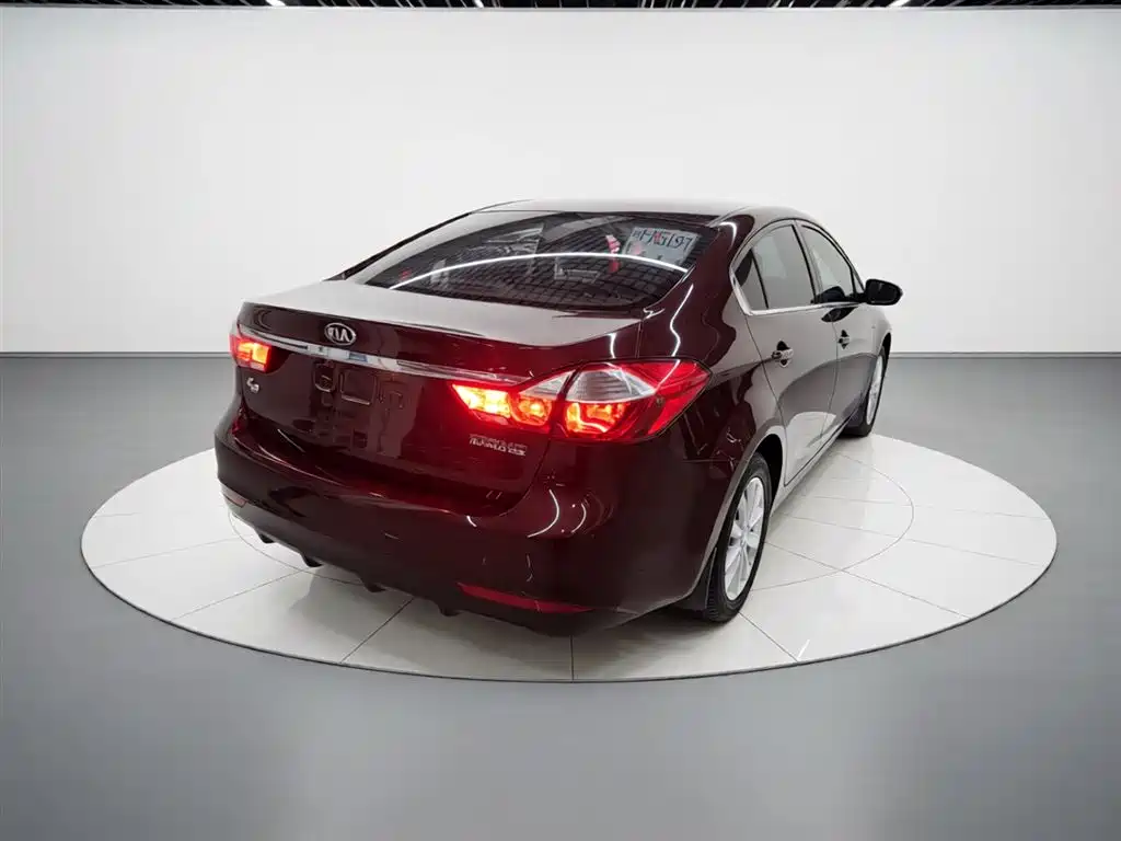 Kia K3 2016 1.6L Automatic GLS фото 5