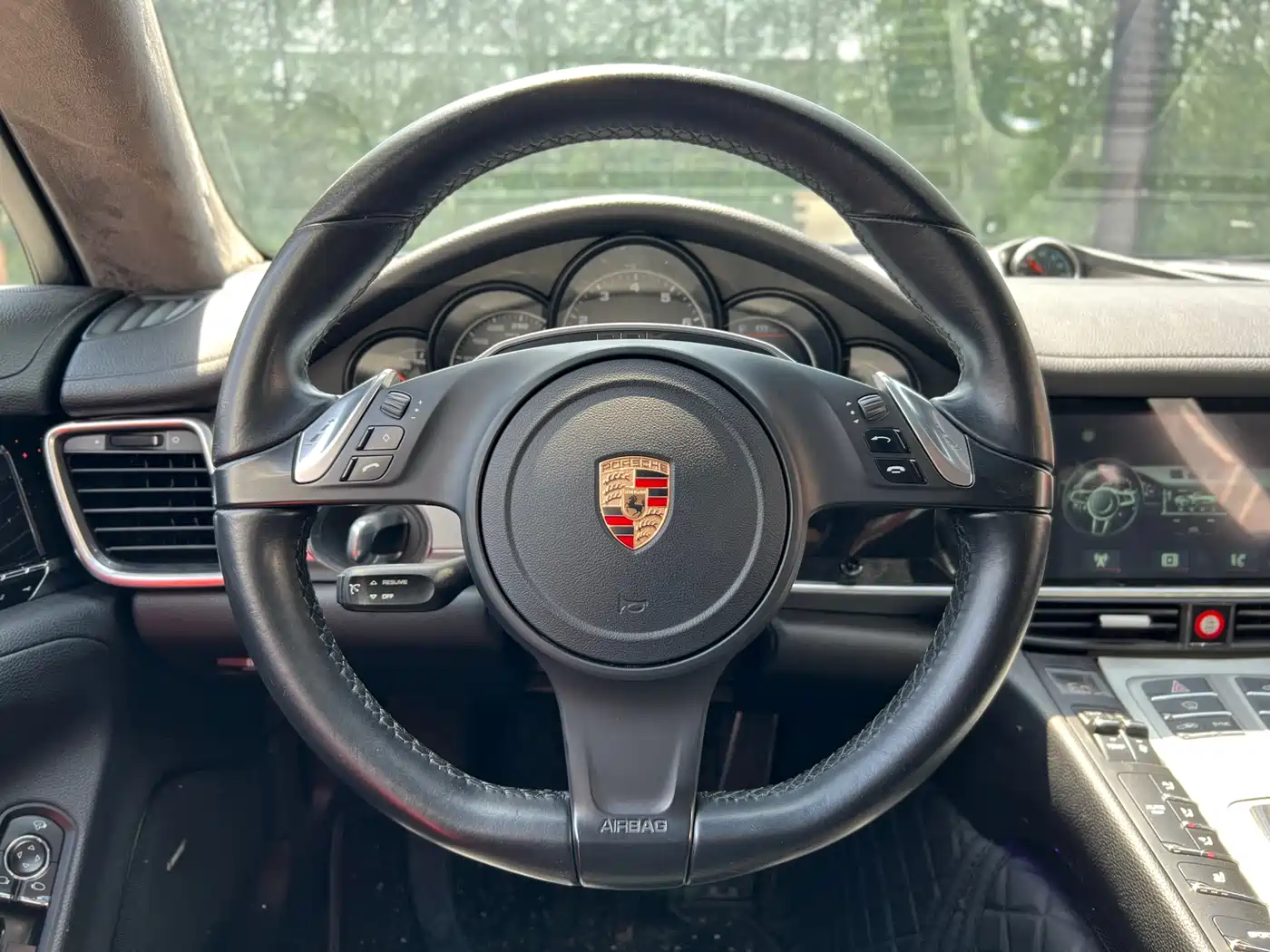 Porsche Panamera 2014 Panamera 3.0T фото 17