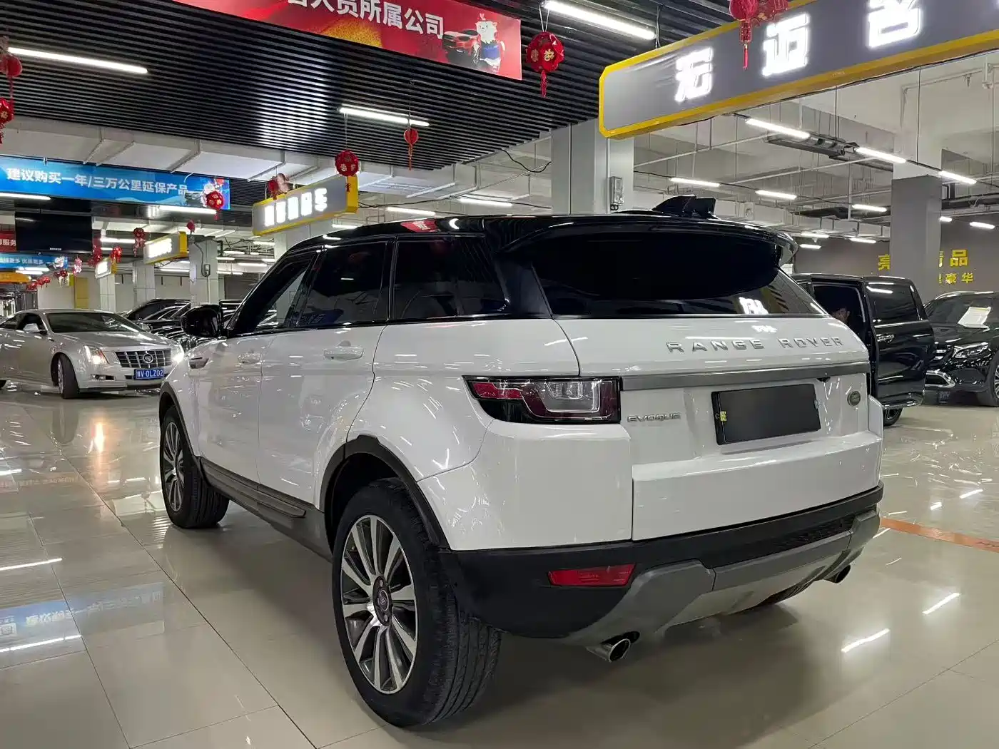Land Rover Range Rover Evoque 2018 240PS SE Smart Edition фото 6