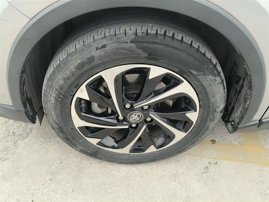 Toyota IZOA 2018 2.0L Speed Edition China VI фото 23