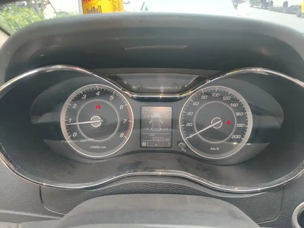 Baojun 560 2015 2015 1.8L Manual Luxury