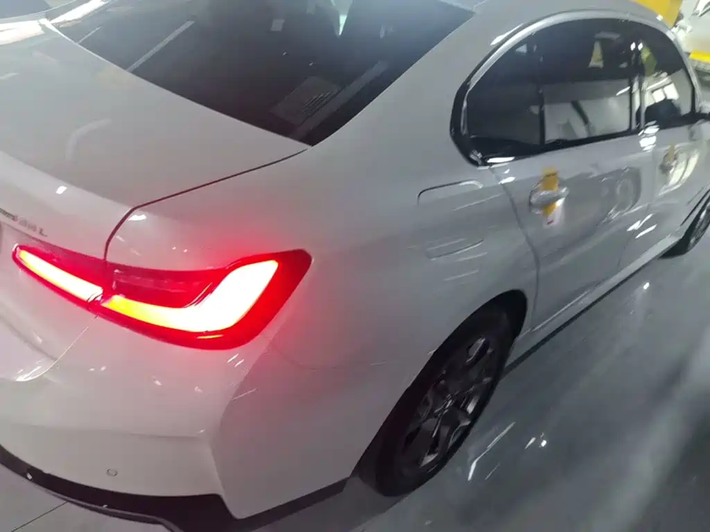 Фото 7 - BMW i3