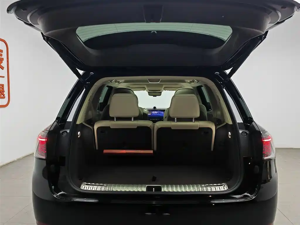 AITO Wenjie AITO M9 2024 Range Extender Ultra 52kWh 6-seater фото 16