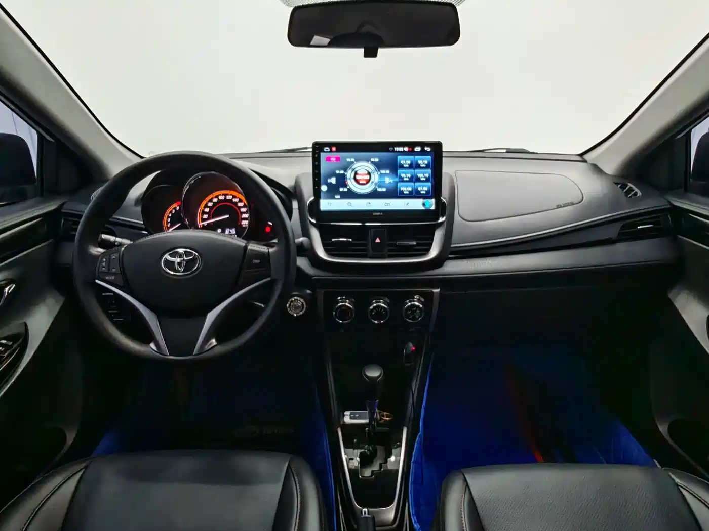 Toyota YARiS L Zhi Xuan 2022 Zhi Xuan X 1.5L CVT Luxury PLUS Edition фото 10