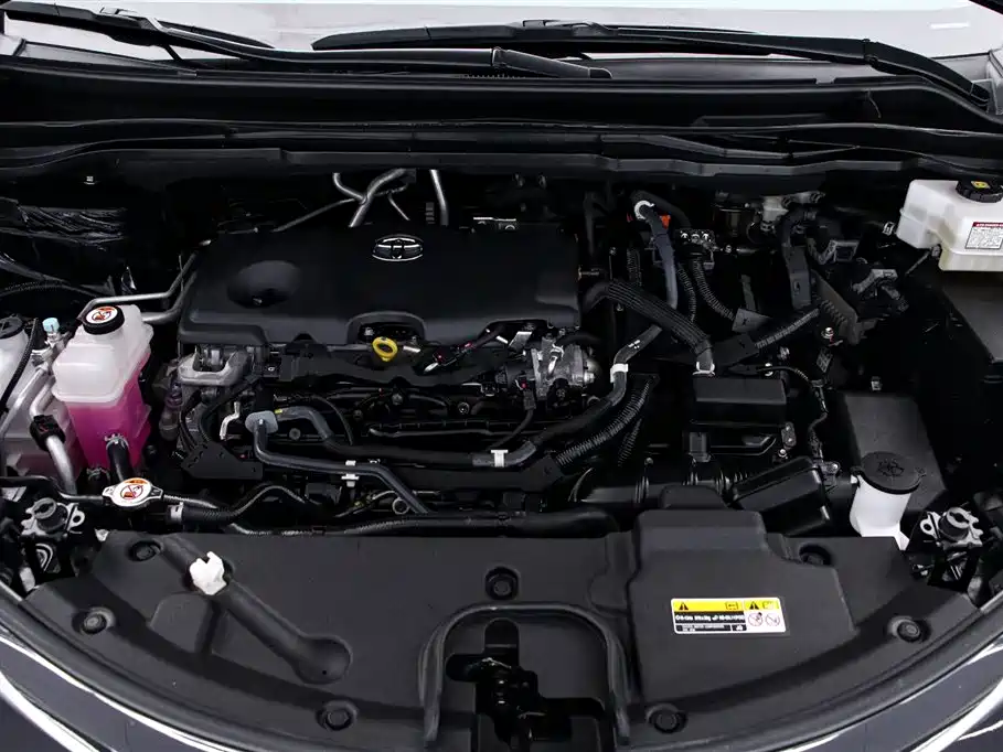 Toyota Sienna 2023 2.5L Hybrid Ultimate Edition фото 17