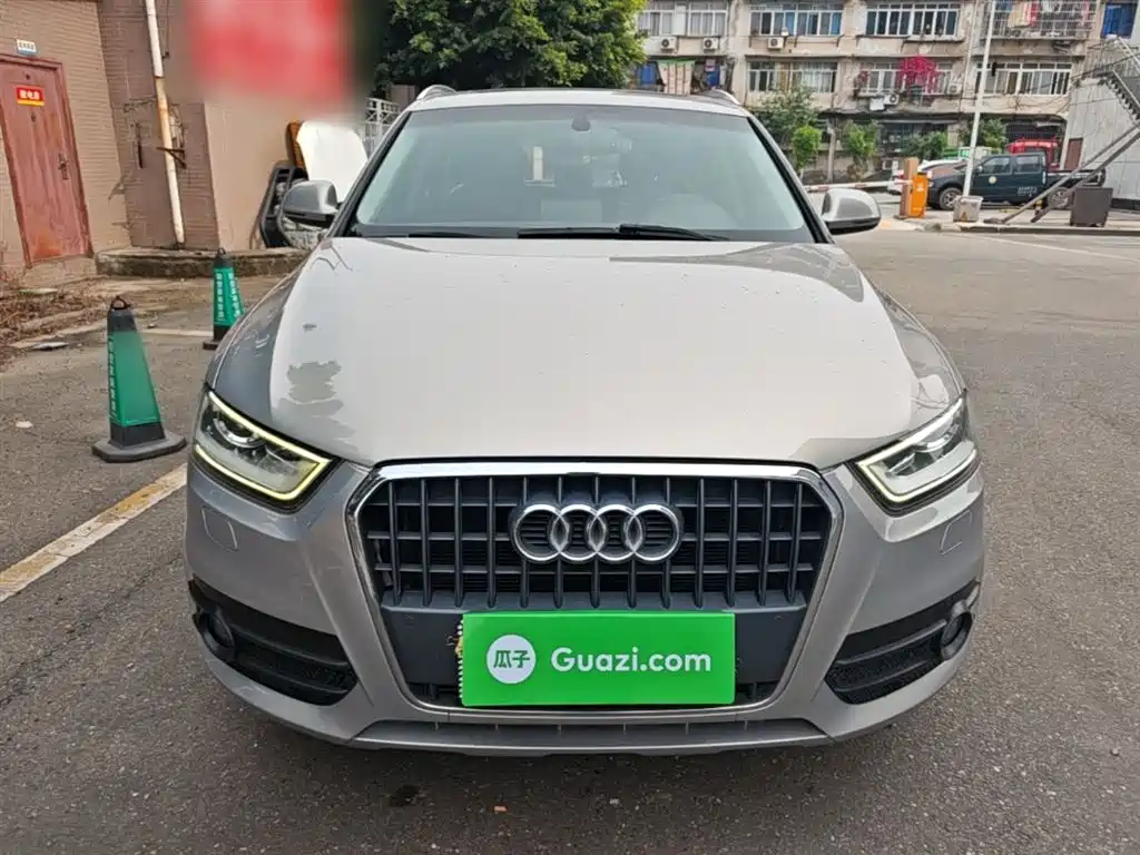 Audi Q3 2015 35 TFSI quattro Technology фото 3