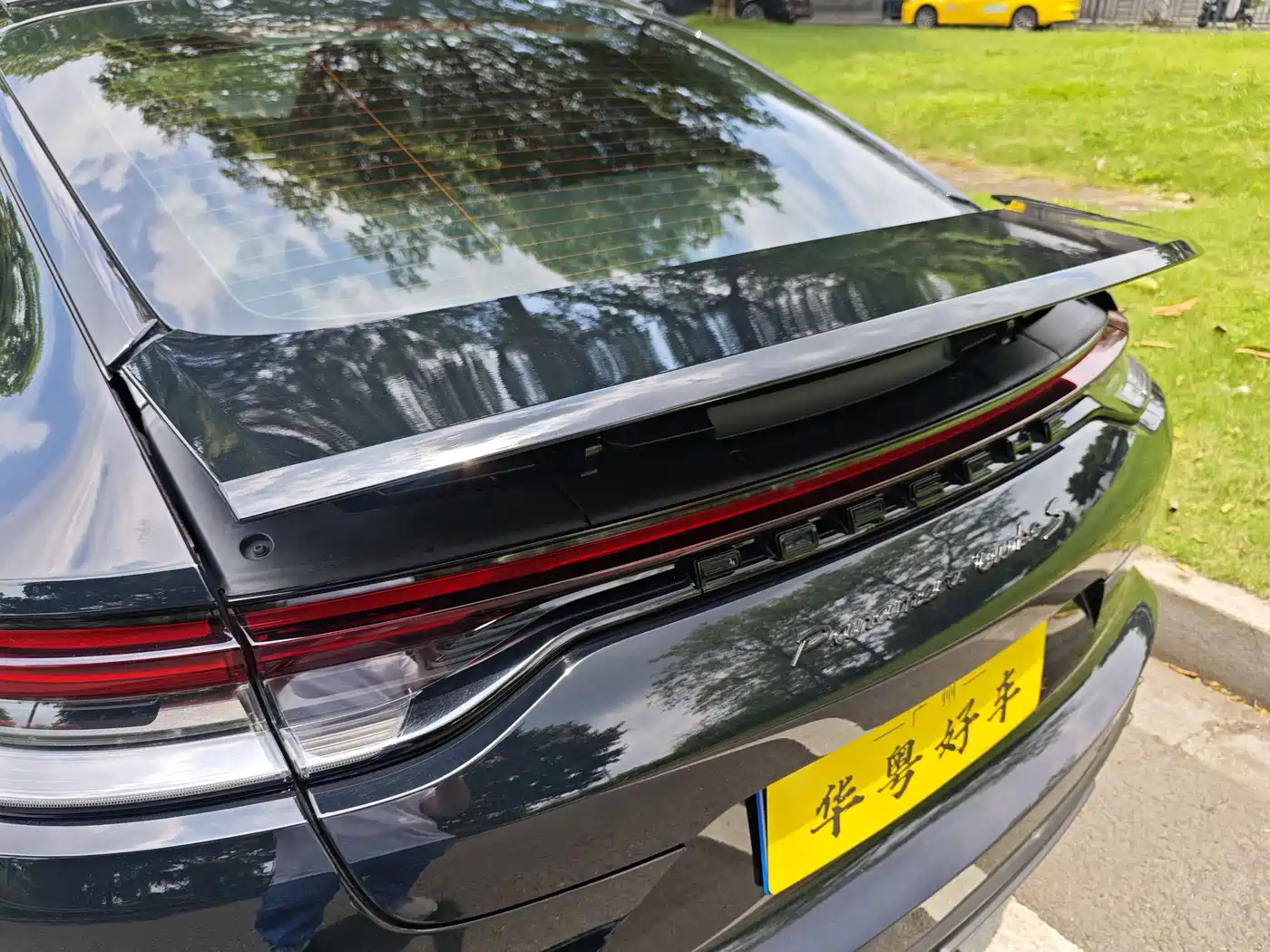 Porsche Panamera 2022 Panamera Executive Long Wheelbase 2.9T фото 28