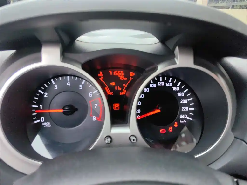 INFINITI ESQ