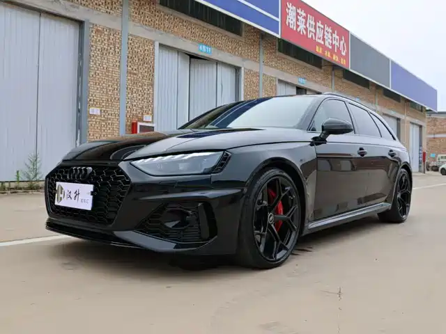 Audi Audi RS 4 2023 Model RS4 Avant Obsidian Edition