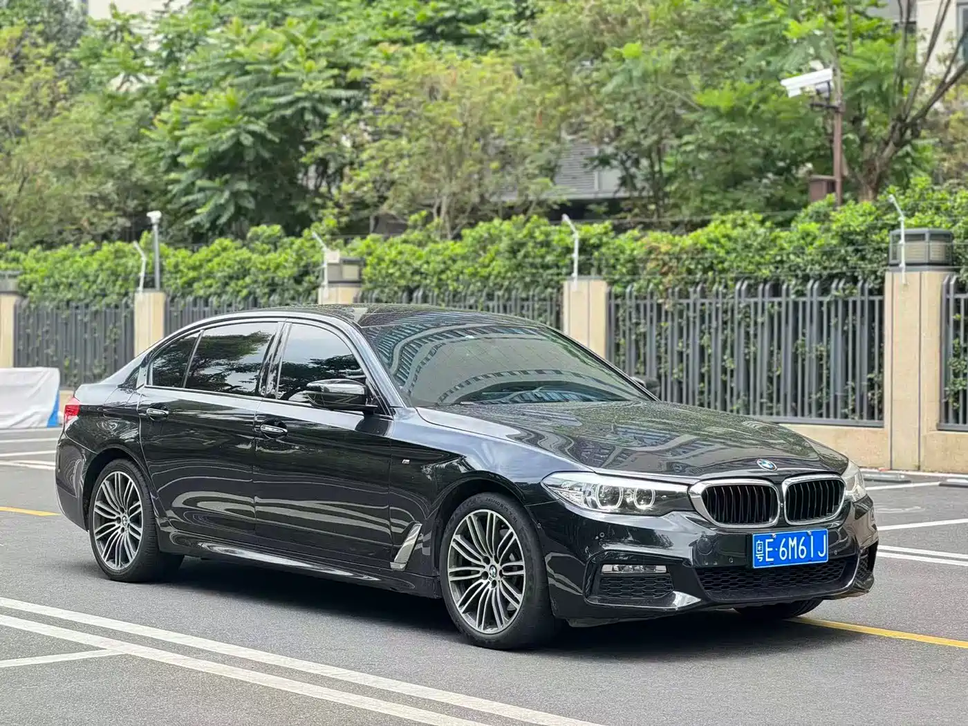 BMW 5 Series 2018 530Li Leading M Sport Package фото 3