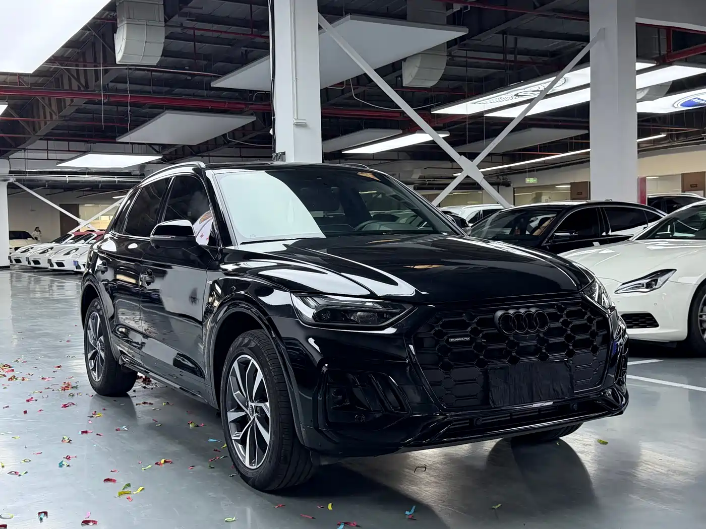 Audi Q5L 2024 Model 40 TFSI Luxury Dynamic фото 3