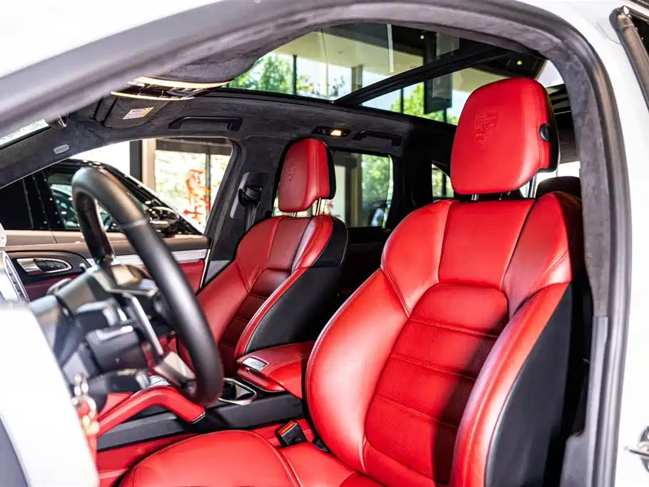 Porsche Cayenne 2016 Cayenne Turbo 4.8T фото 8