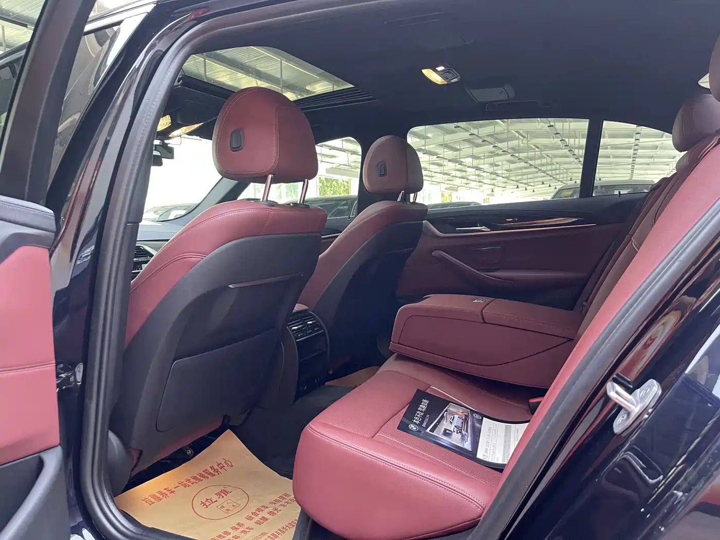 BMW 5 Series 2022 525Li M Sport Package фото 12