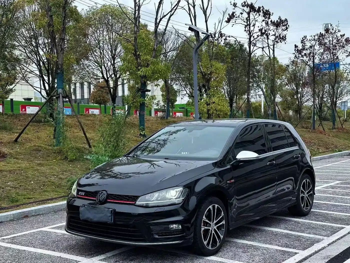 Volkswagen Golf 2016 1.4TSI Automatic R-Line
