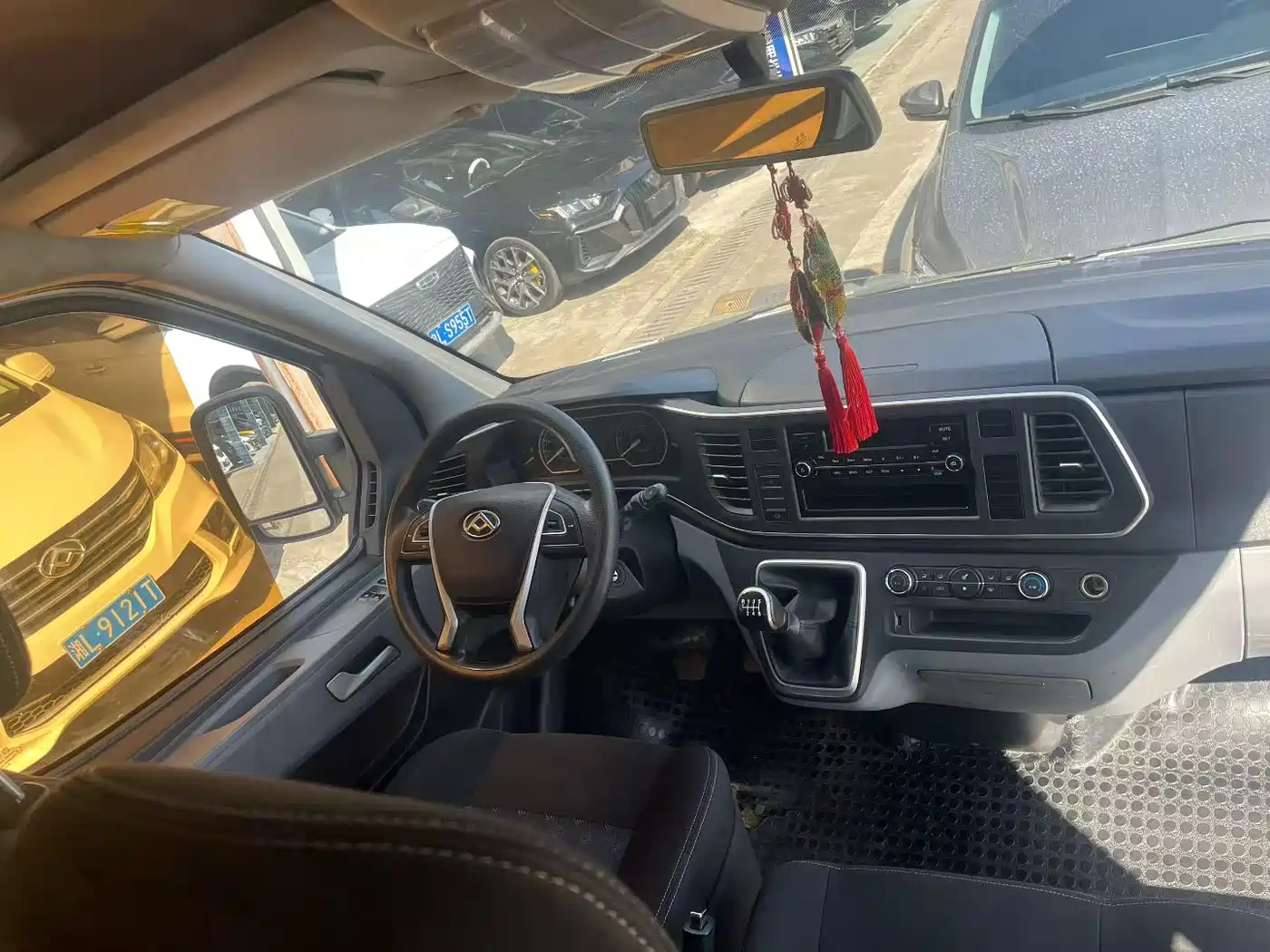 SAIC MAXUS XINTU V80