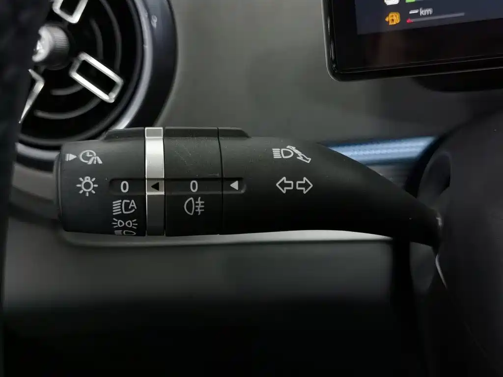 BYD Seal 05 DM-i 2025 DM-i Smart Drive Edition 115KM Honor фото 21