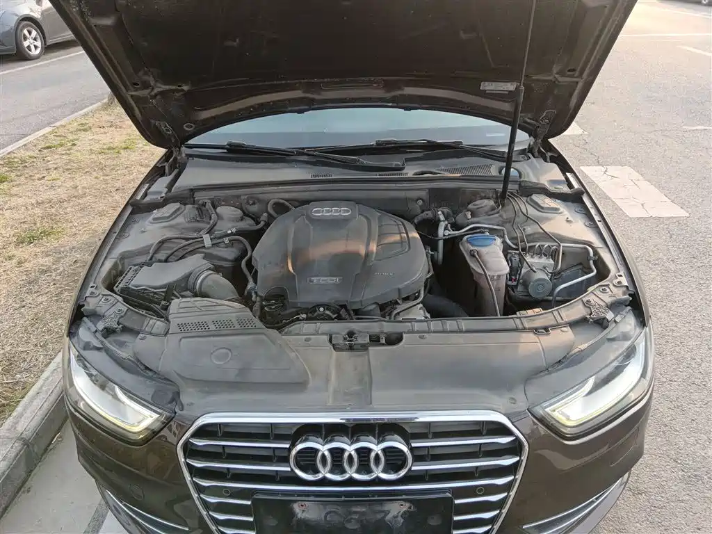 Audi A4L 2015 35 TFSI Auto Standard фото 16