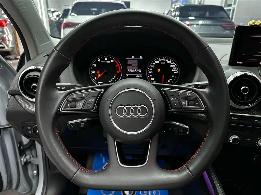 Audi Q2L 2022 35 TFSI Progressive Dynamic фото 13