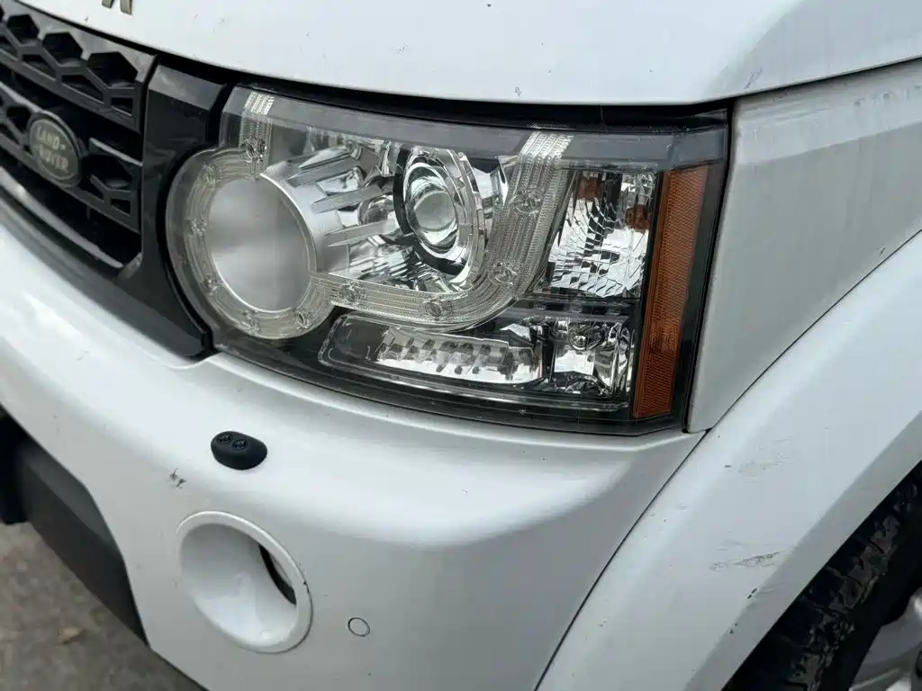 Фото 11 - Land Rover Discovery