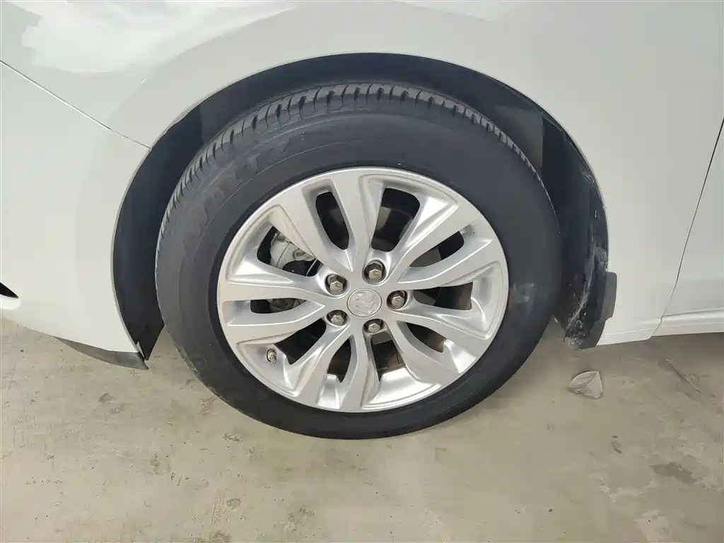 Buick Excelle 2021 Facelift Exemplar 1.5L Auto Elite фото 25