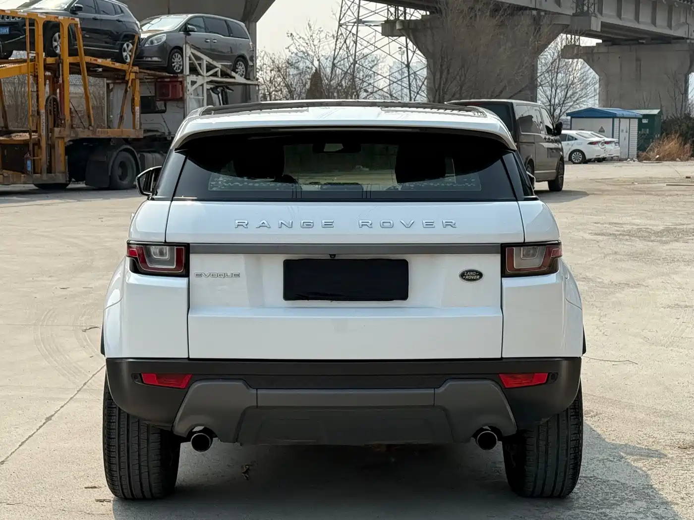 Land Rover Range Rover Evoque 2016 2.0T PURE Style фото 6
