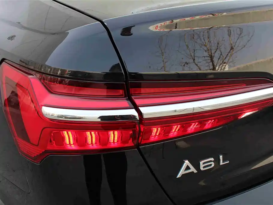 Audi A6L 2019 40 TFSI Luxury Dynamic фото 14