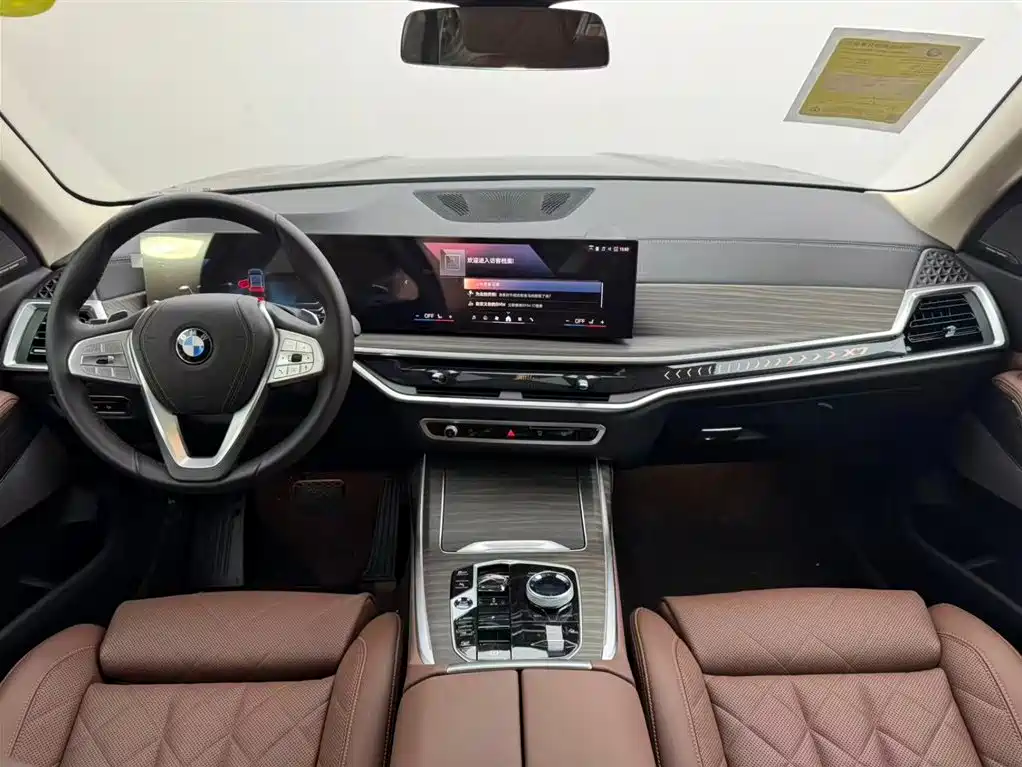 BMW X7 2023 xDrive40i Leading Luxury Package фото 7