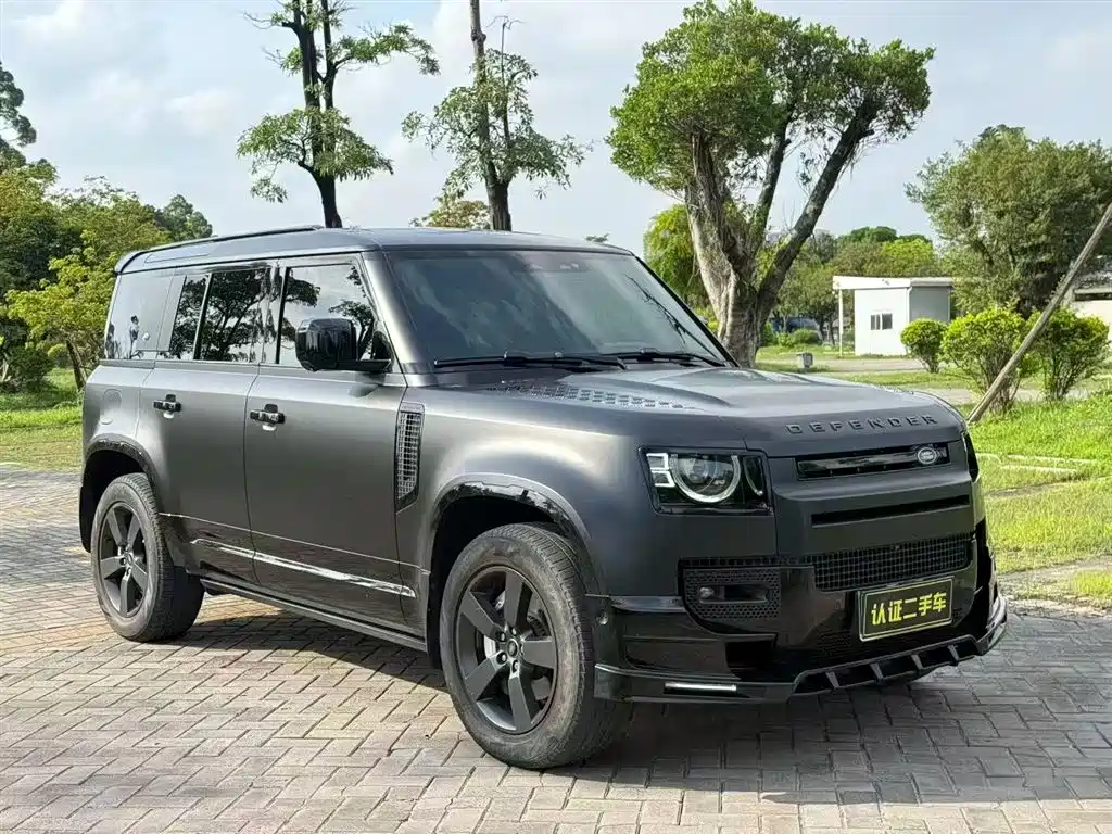 Land Rover Defender 2024 110 3.0T P400 X-DYNAMIC HSE фото 4