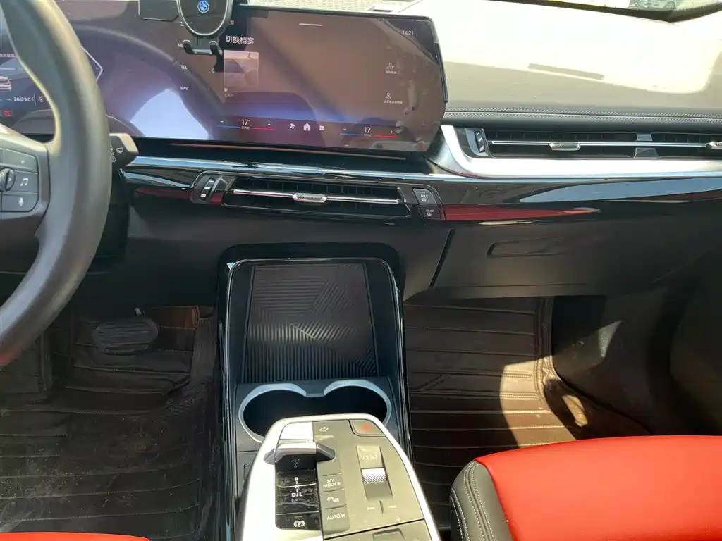 BMW X1 2023 sDrive20Li X Design Package фото 5