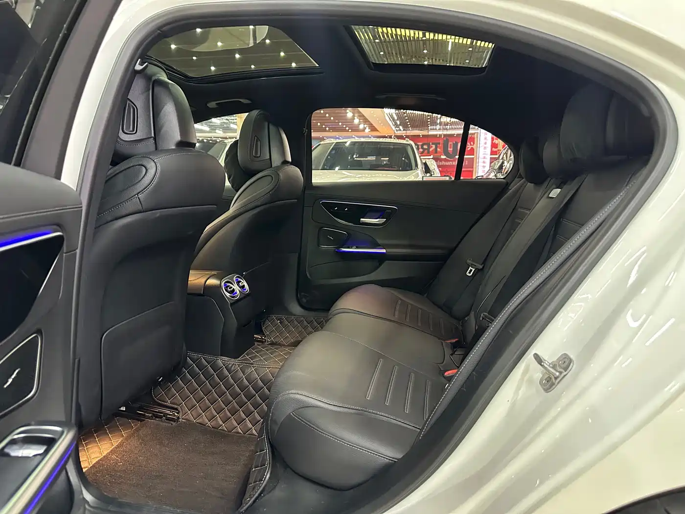 Mercedes-Benz C-Class 2024 C 260 L Sport фото 6