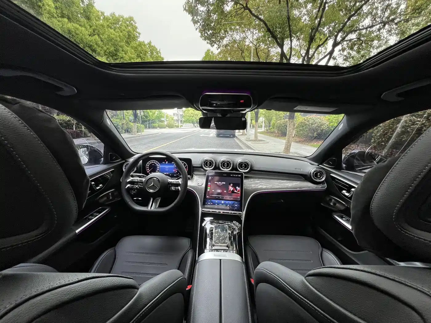 Mercedes-Benz C-Class 2023 C 260 L Night Edition Sport фото 9