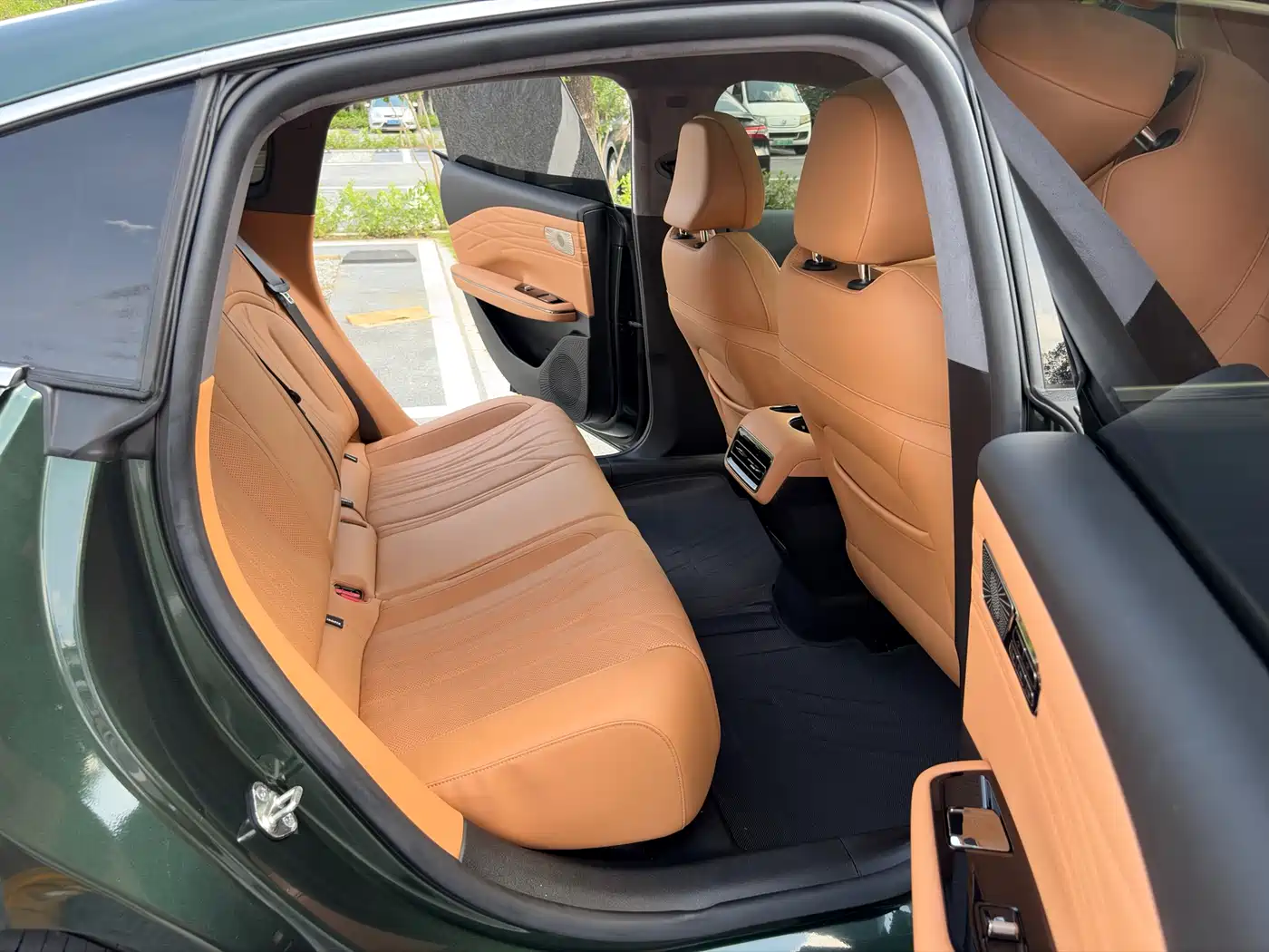 Geely Galaxy Galaxy Xingyao 8 2025 130km EM-P Starship Edition фото 13