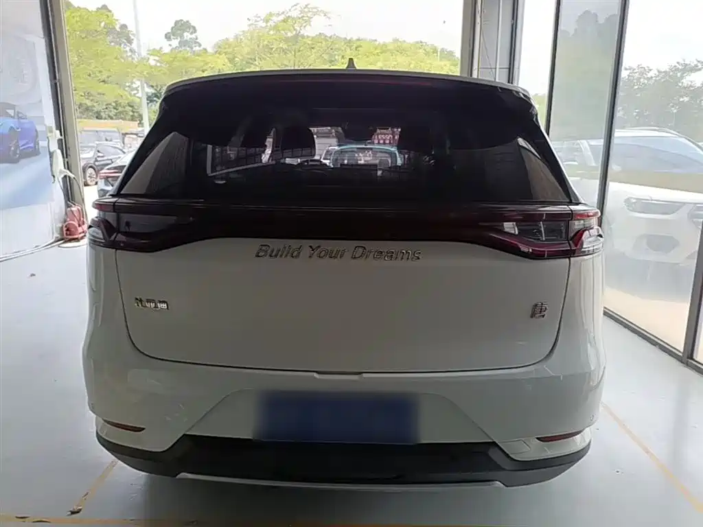 BYD Tang 2018 2.0T Automatic Smart Connection Honor Edition 7-Seater China V фото 6