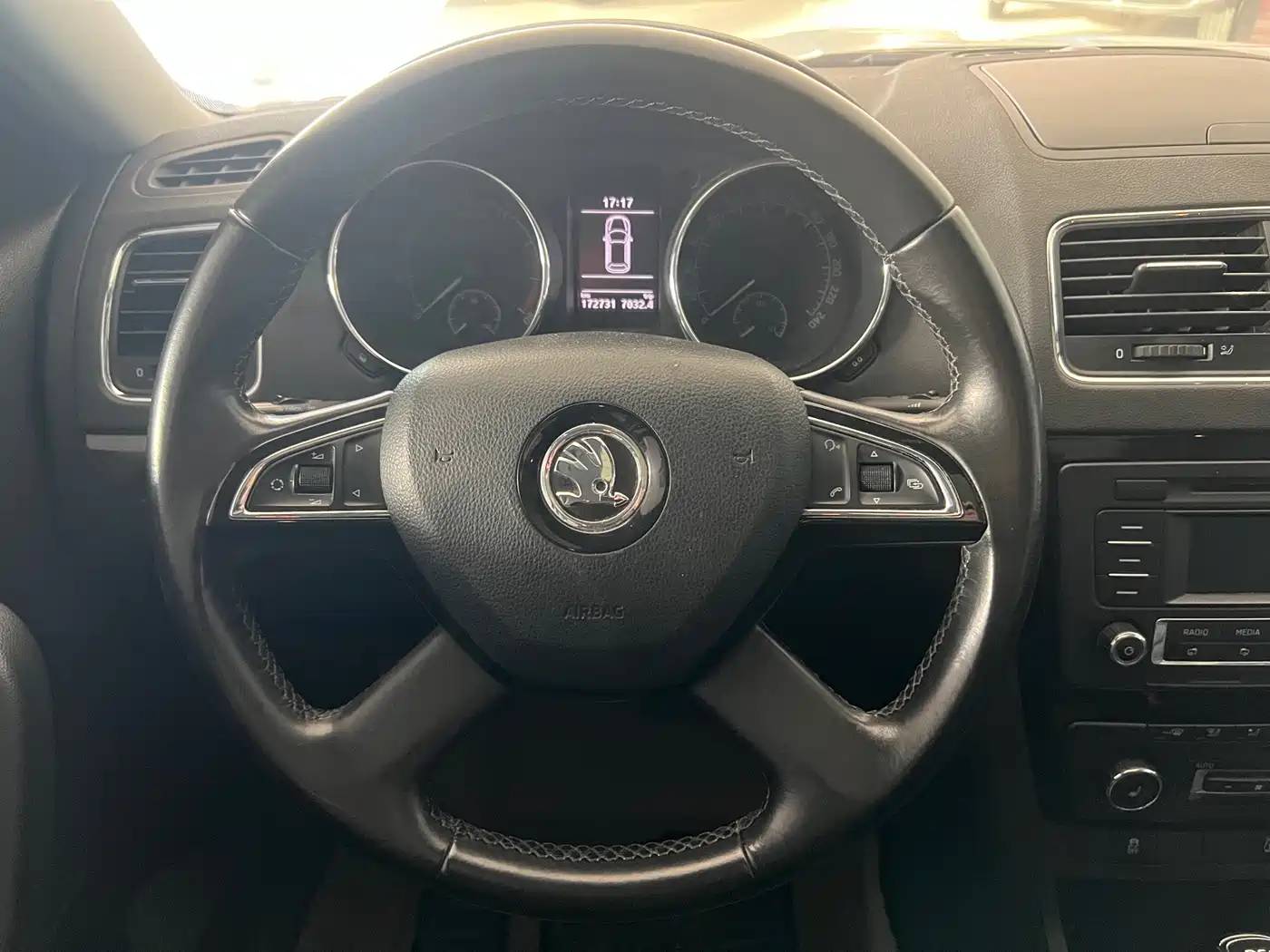 Škoda Yeti 2014 1.4TSI DSG Wild фото 14
