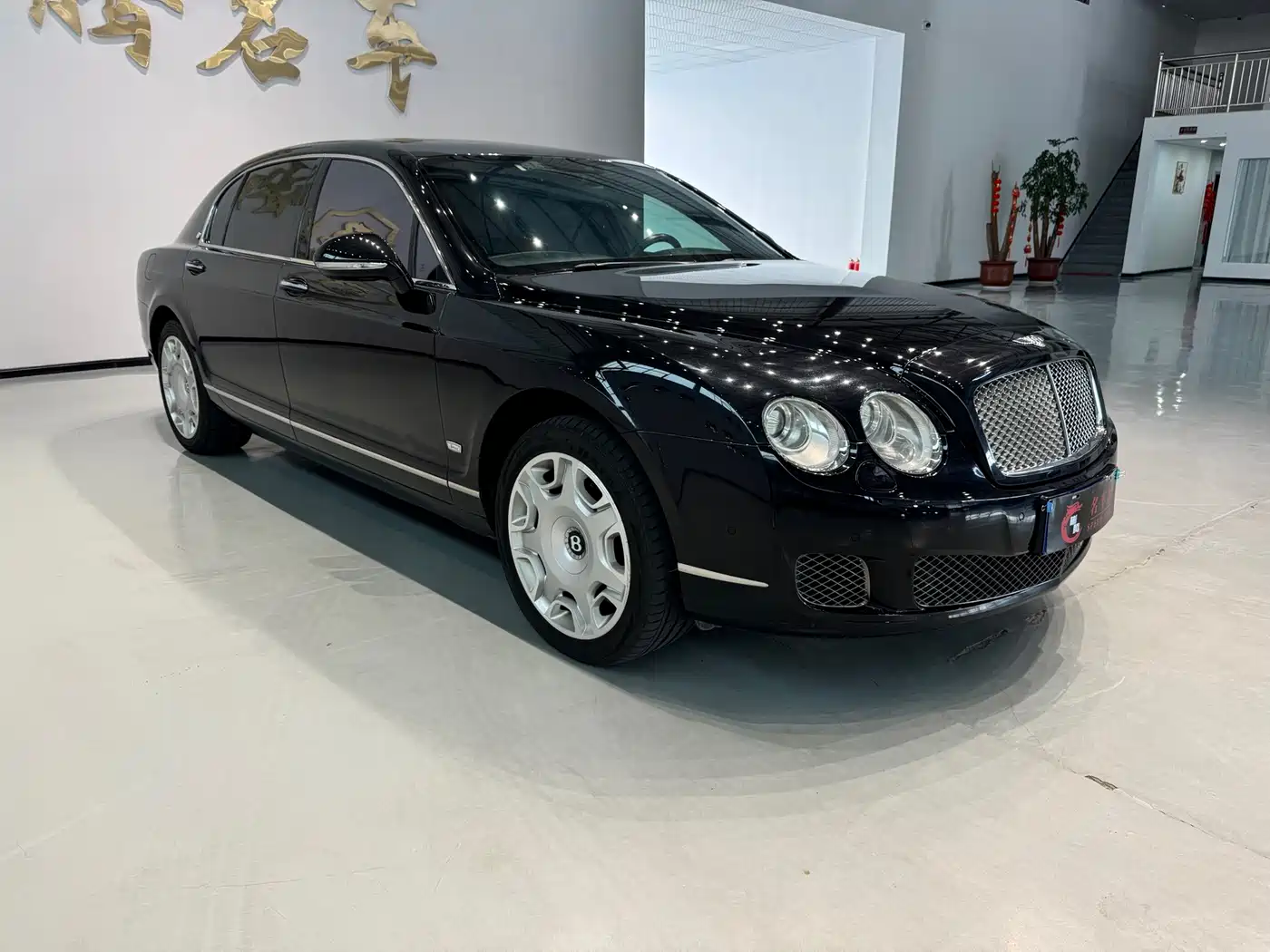 Bentley Flying Spur 2011 2010 6.0T 4-seater Version