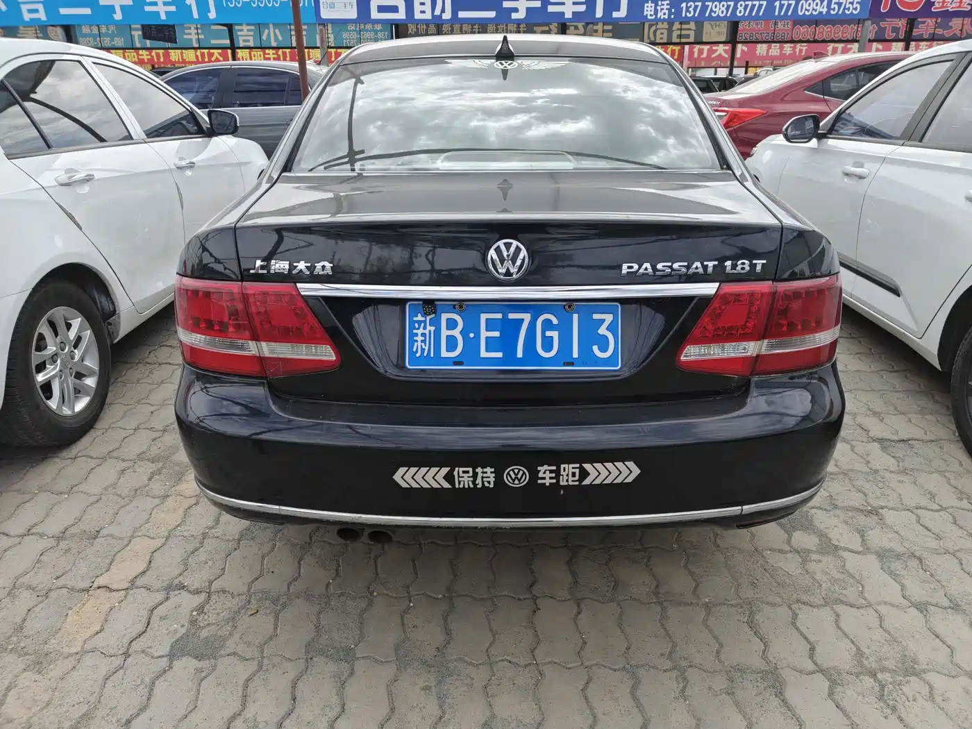 Volkswagen Passat Lingyu 2011 1.8T Automatic Luxury фото 3